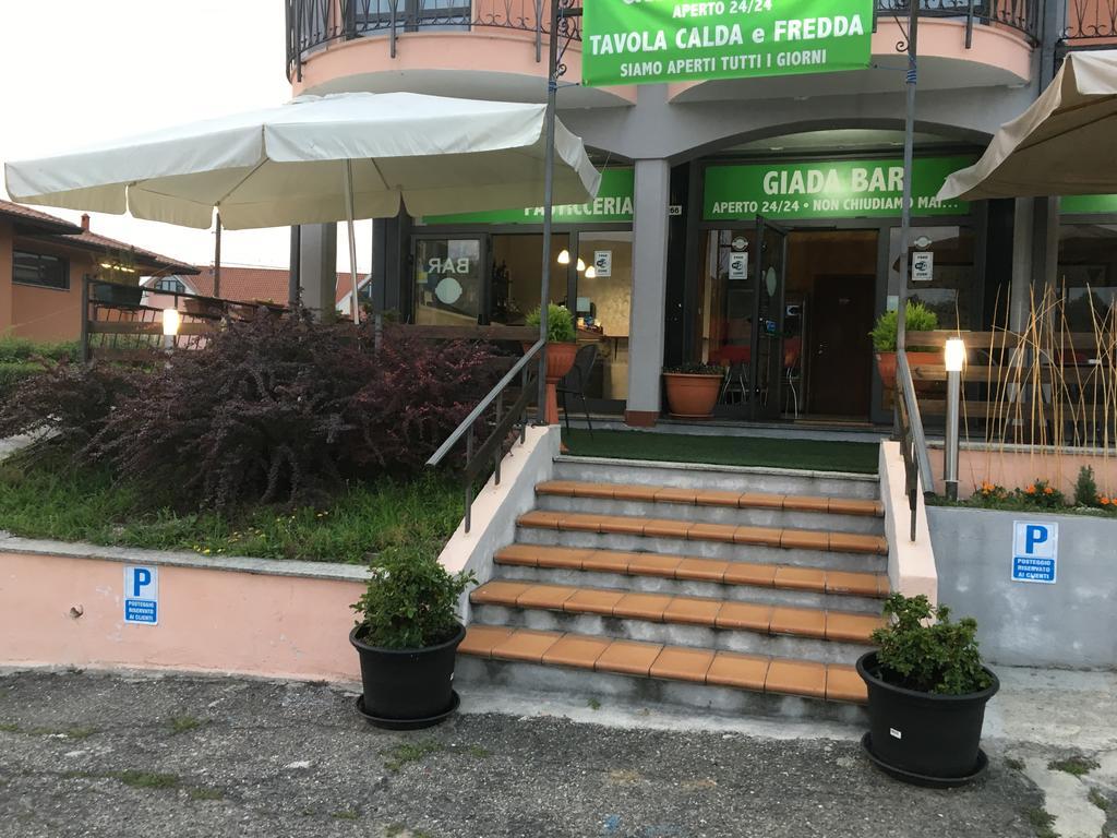 קסטלטו סופרה טיצ'ינו Hotel Lago Maggiore מראה חיצוני תמונה