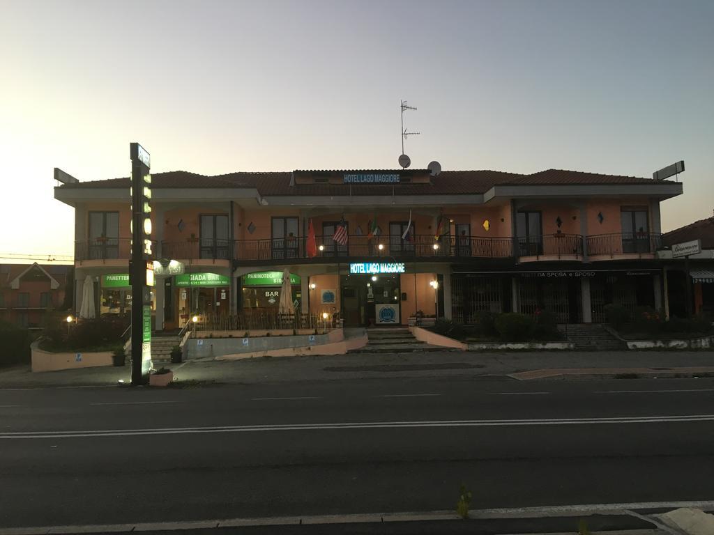 קסטלטו סופרה טיצ'ינו Hotel Lago Maggiore מראה חיצוני תמונה