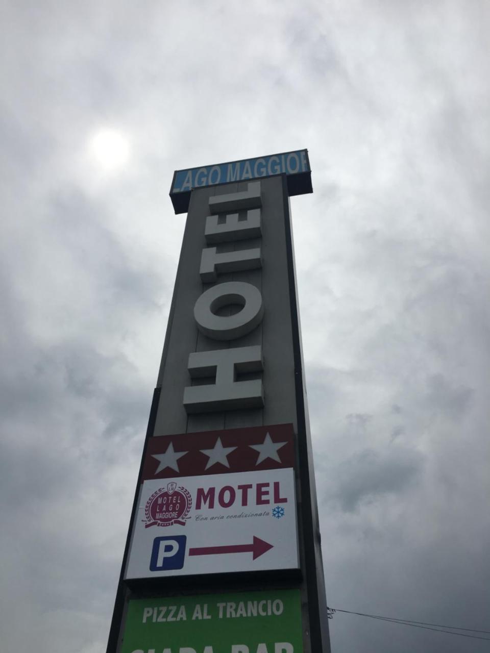 קסטלטו סופרה טיצ'ינו Hotel Lago Maggiore מראה חיצוני תמונה
