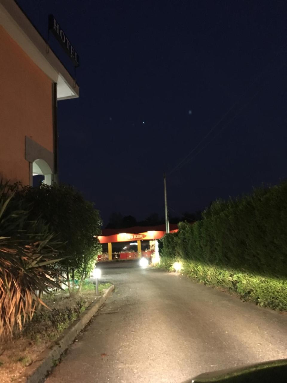 קסטלטו סופרה טיצ'ינו Hotel Lago Maggiore מראה חיצוני תמונה