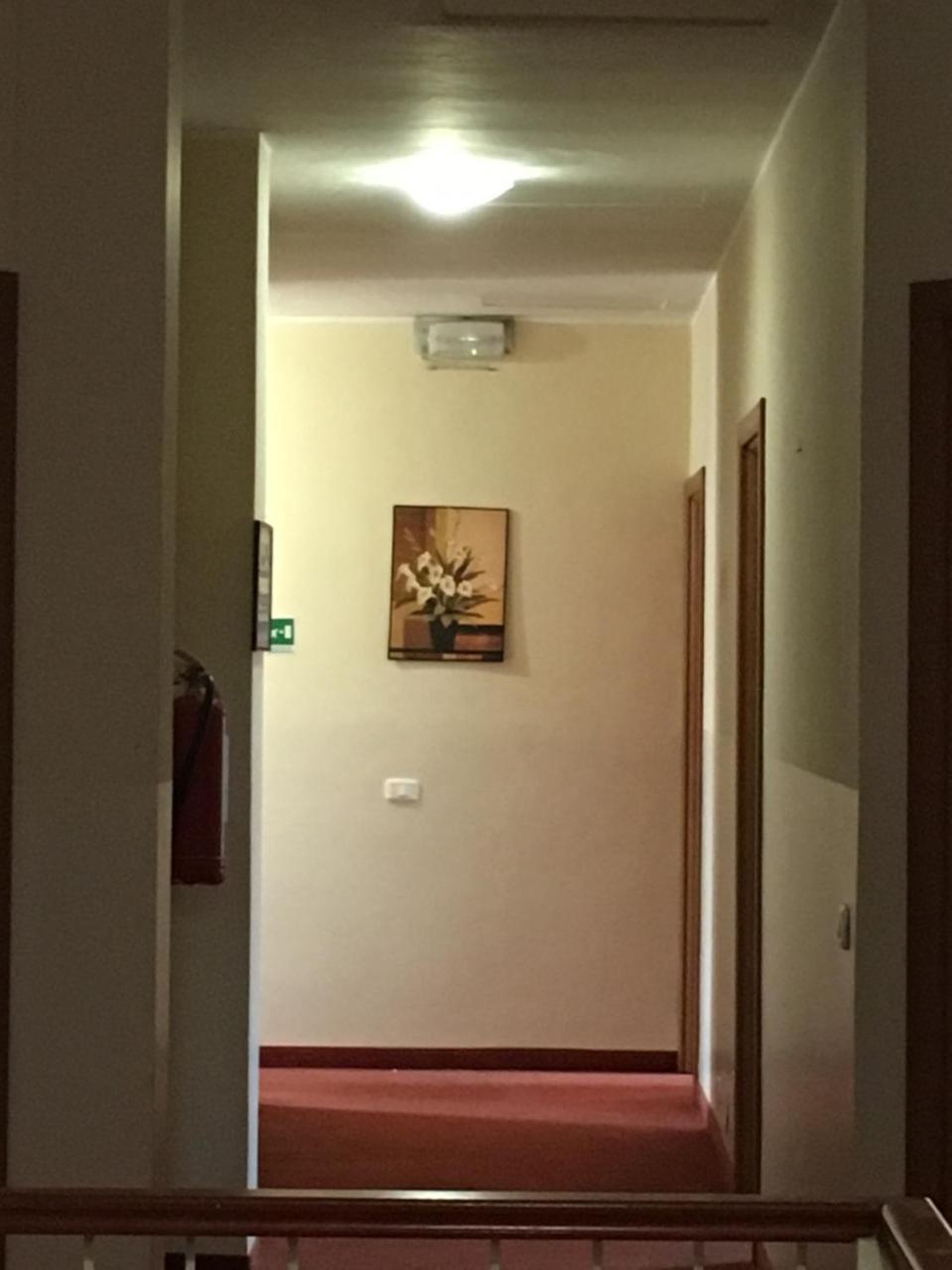 קסטלטו סופרה טיצ'ינו Hotel Lago Maggiore מראה חיצוני תמונה